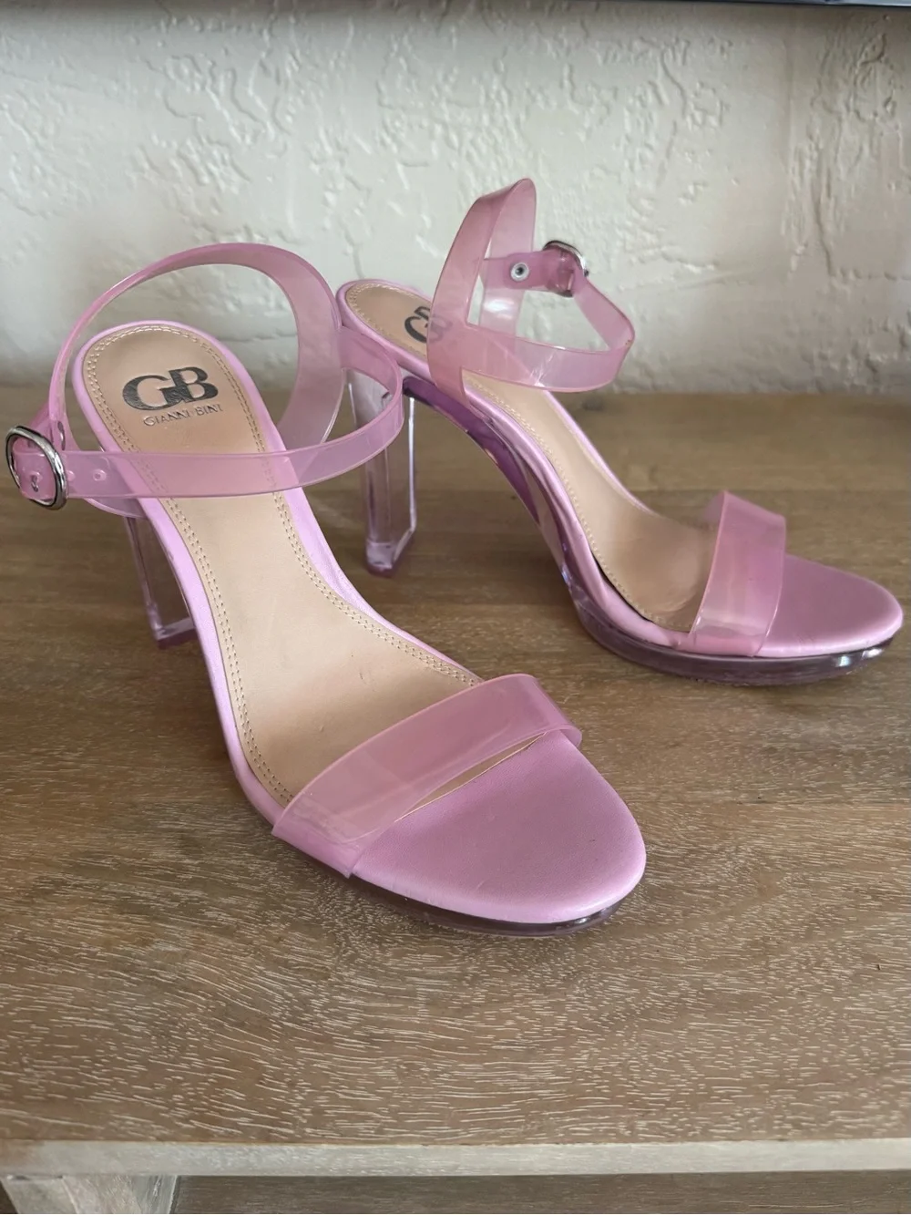 Gianni Bini Pink 2 Koool Lucite Acrylic Strapy Heels